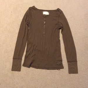 American Eagle long sleeve shirt